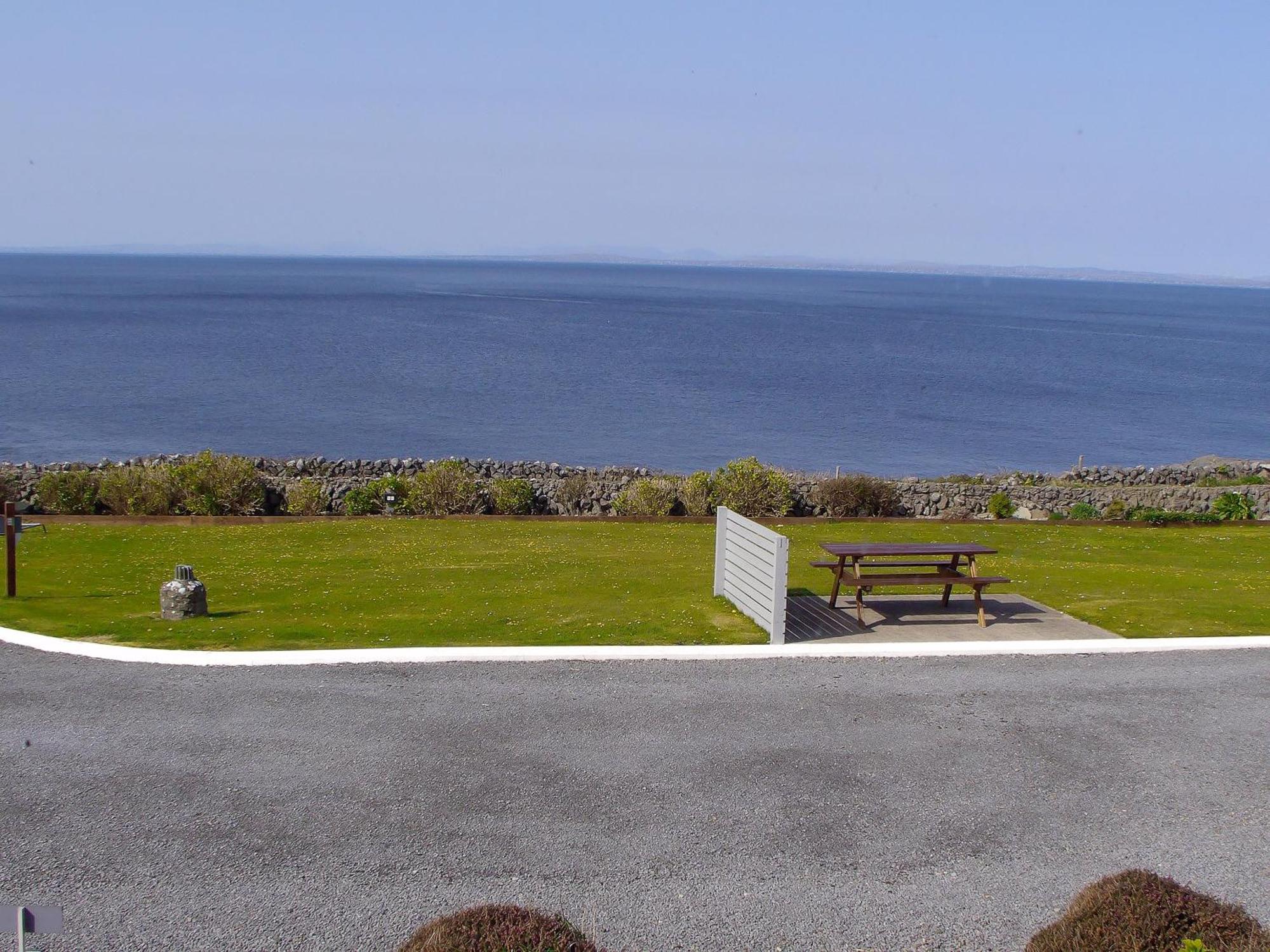 Dolphin Watch Wild Atlantic Way Villa Fanore Exteriör bild
